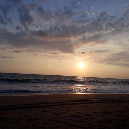 Arcade Beach Hotel Bentota Buitenkant foto