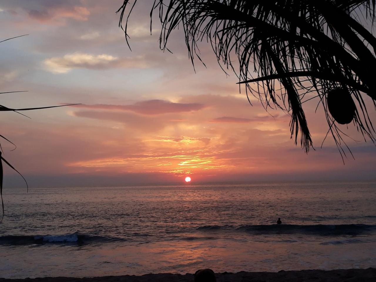 Arcade Beach Hotel Bentota Buitenkant foto